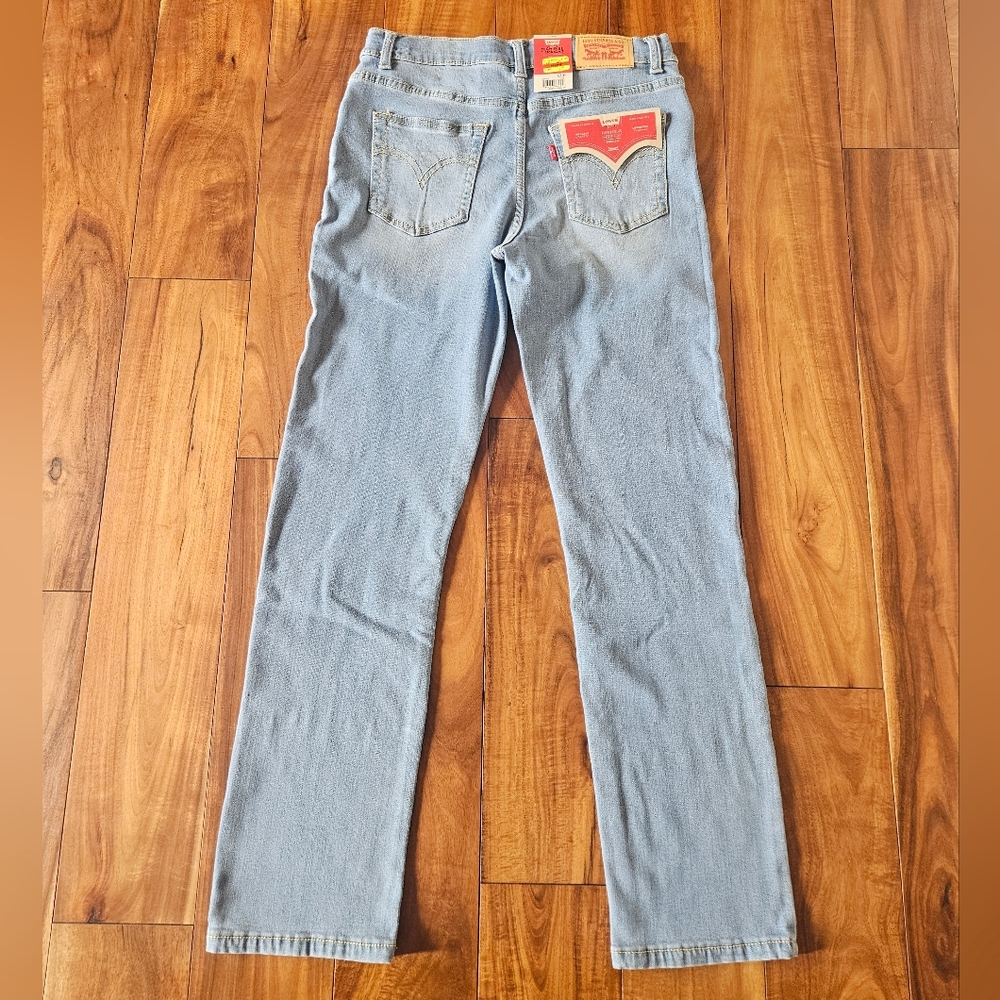NWT Girl's Levi Jeans, sz 14